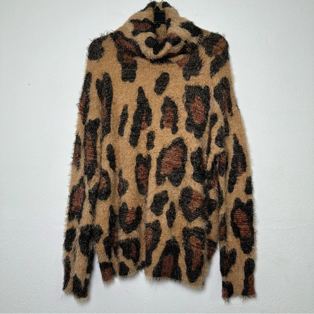 Show Me Your MuMu Women’s Fatima Turtleneck Sweater Cheetah Fever Knit Size XS - Picture 3 of 16